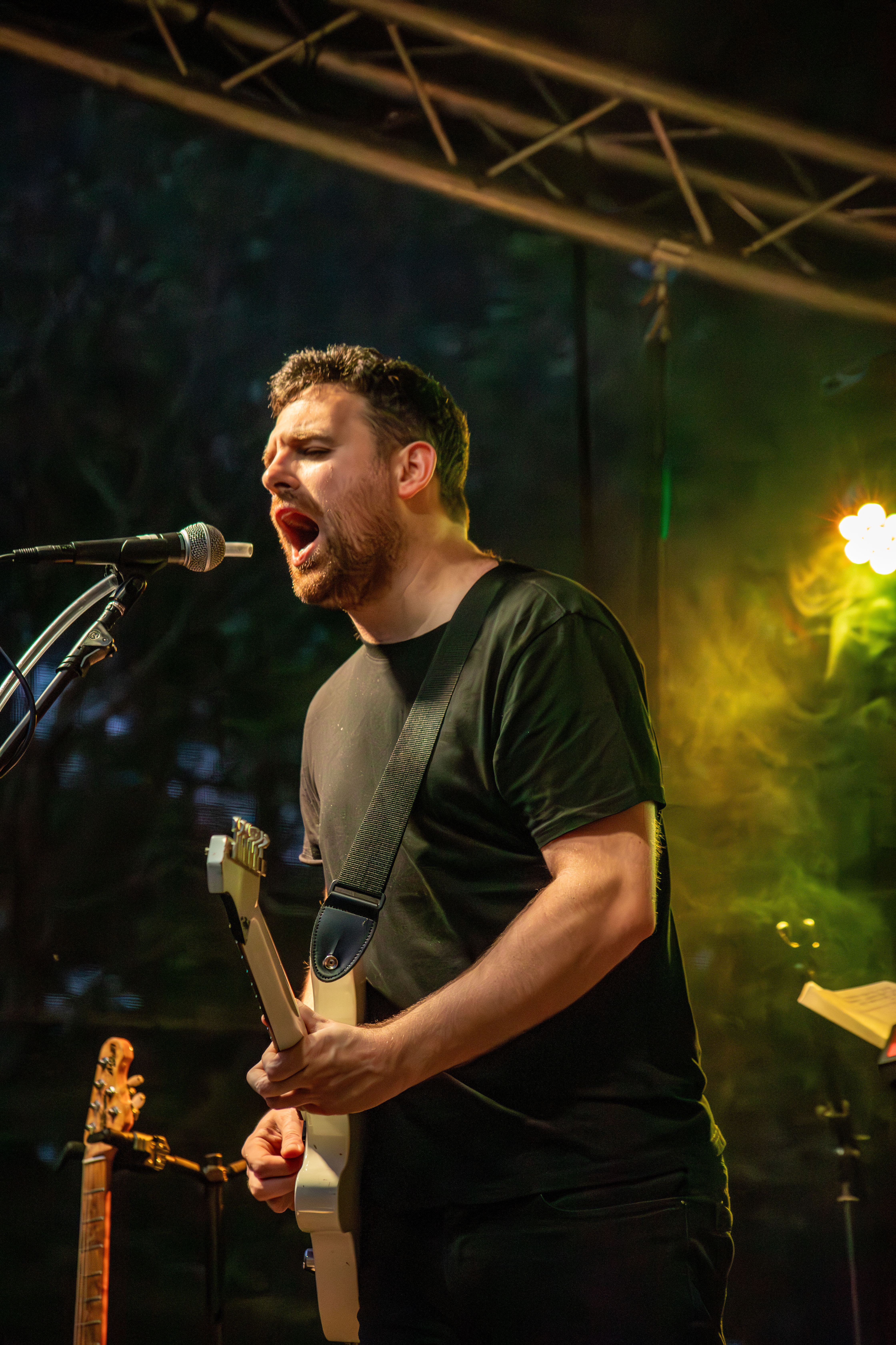 Live music photography guitar